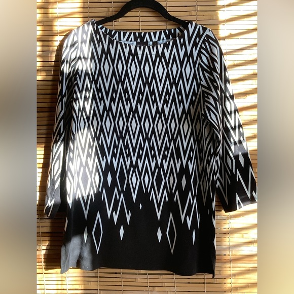 Almost new Rafaella top. Cotton knit geometric black and white medium - Picture 1 of 8
